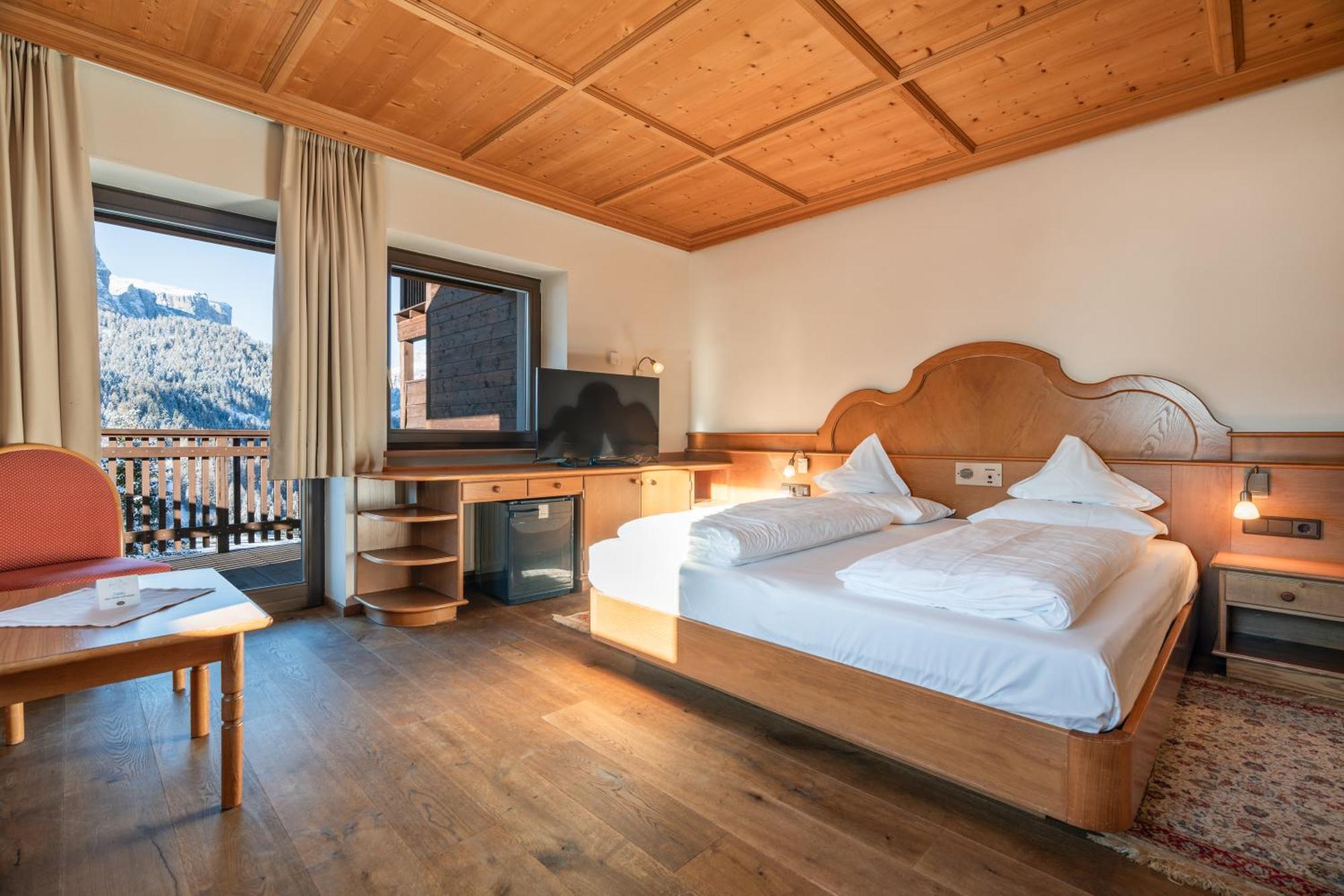 Sporthotel Panorama Corvara In Badia Dış mekan fotoğraf